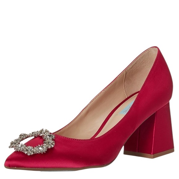 New Betsy Johnson pumps - Picture 1 of 6